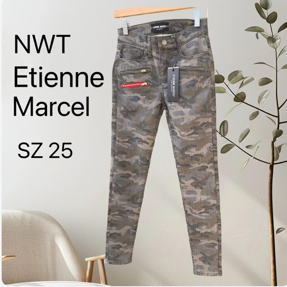 Etienne Marcel Denim - NWT Etienne Marcel Camo jeans SZ 25